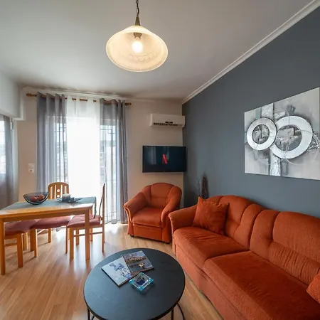 Your By The Sea For 3 In Xylokastro