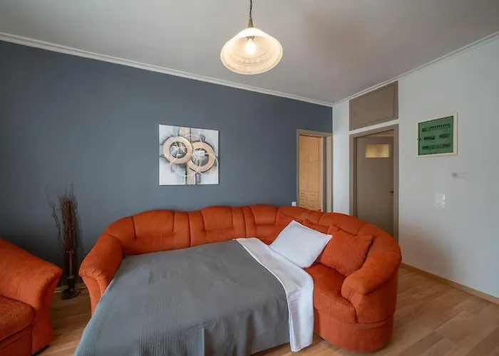 Apartamento Your By The Sea For 3 In By Filos Inc *