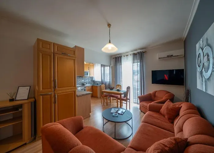 Apartamento Your By The Sea For 3 In By Filos Inc *